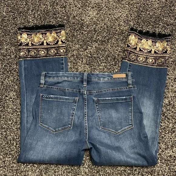 BlankNYC Embellished Hem Jean 27 - Picture 3 of 11